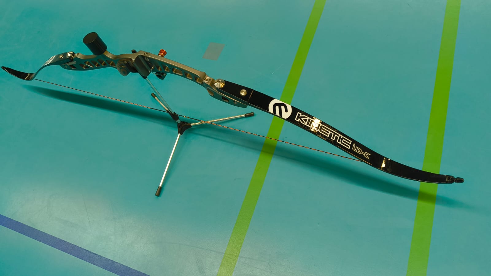 Recurve Blank Bogen mit schwarzem Ausgleichsgewicht Recurve Bogen blank